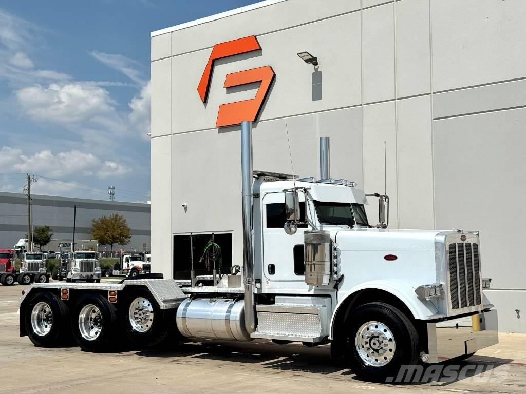 Peterbilt 389 Тягачі