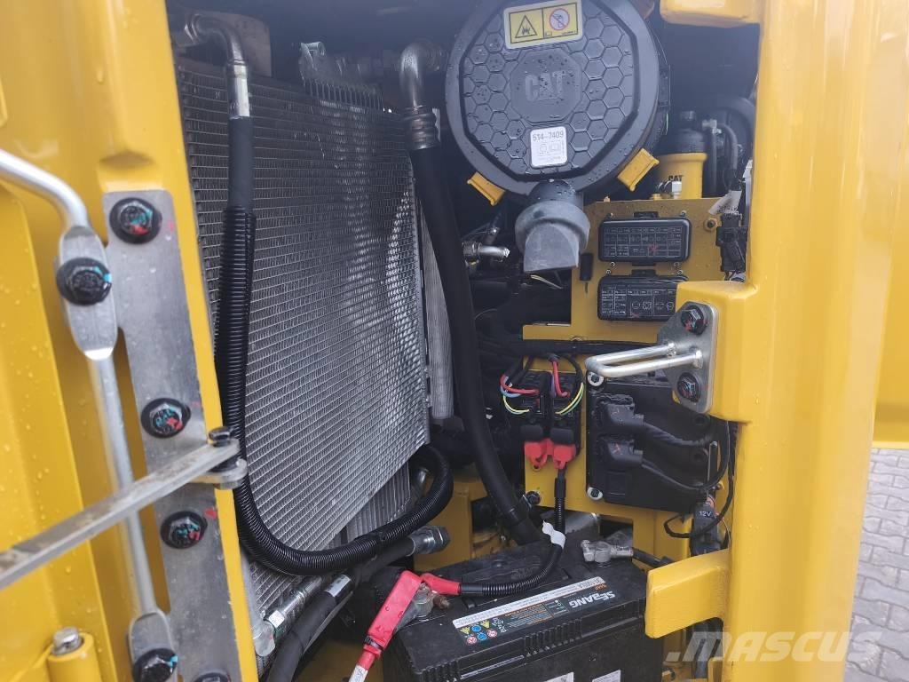 CAT 308 Гусеничні екскаватори