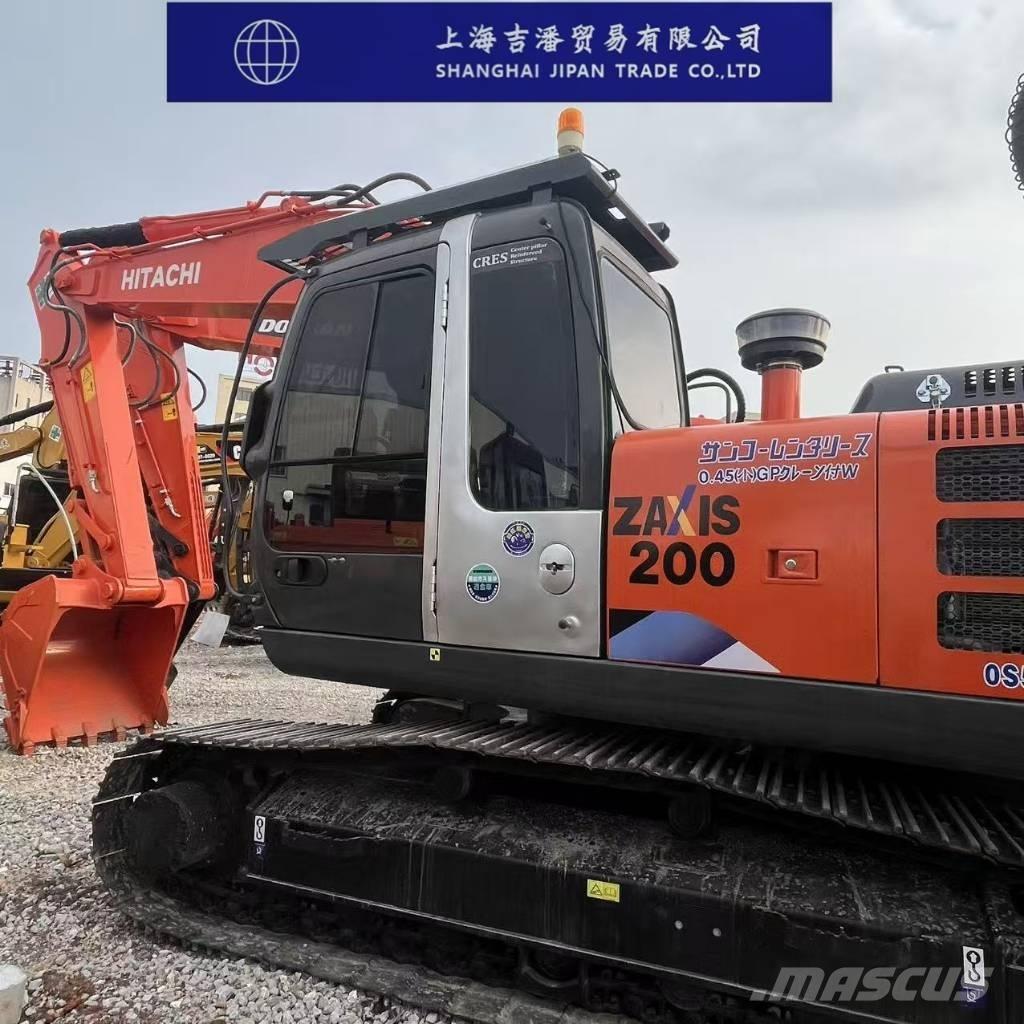 Hitachi ZX 200 Гусеничні екскаватори