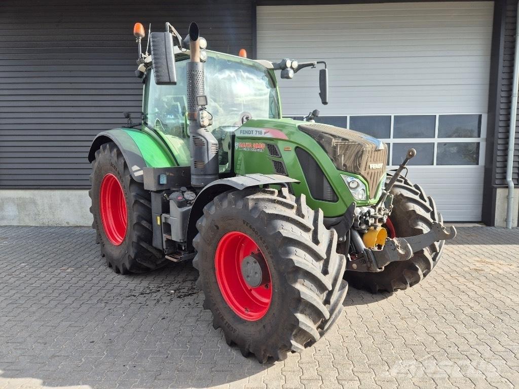 Fendt 718 Трактори