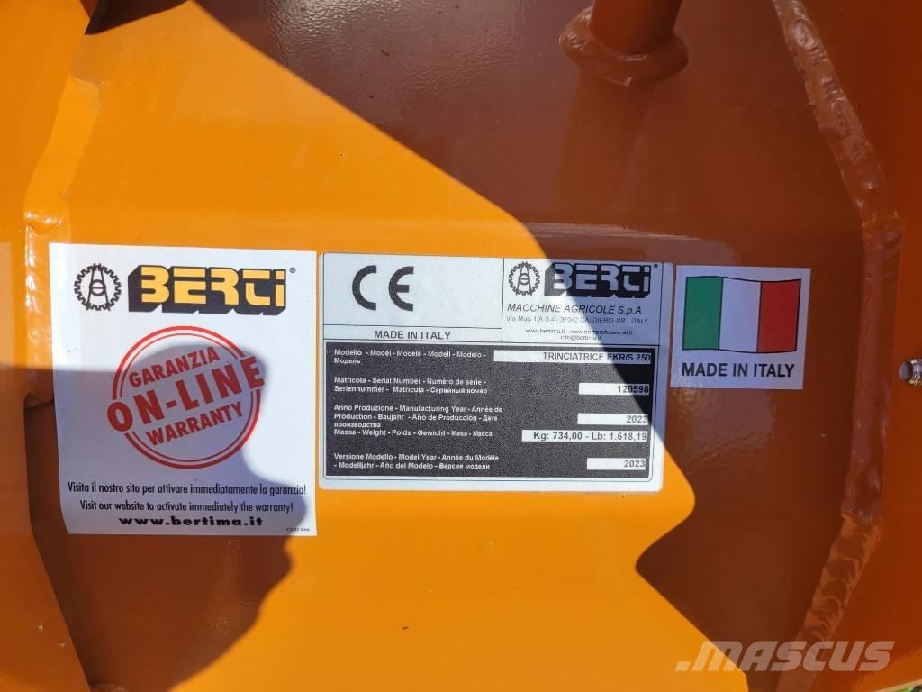 Berti Ekrs/s 250 Газонні і лукові косилки