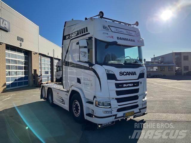 Scania R 540 Тягачі
