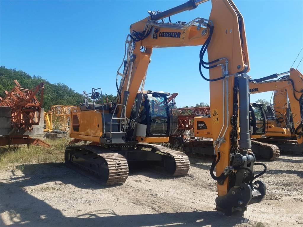 Liebherr R924 Гусеничні екскаватори