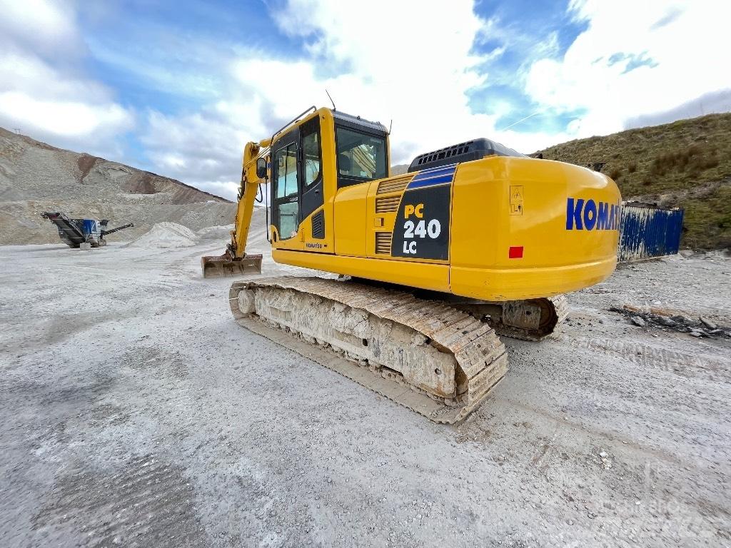 Komatsu PC 240 Гусеничні екскаватори
