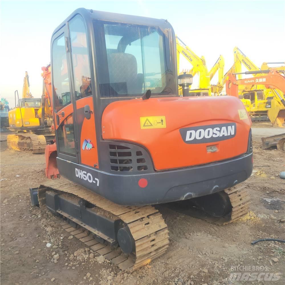 Doosan DH 60-7 Міні-екскаватори < 7т