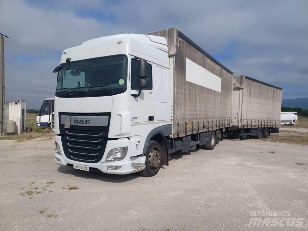 DAF XF 440 Тентовані вантажівки