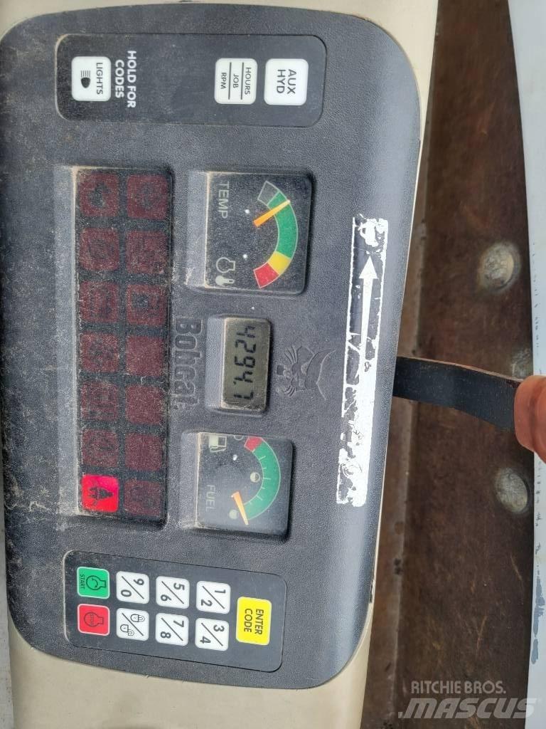 Bobcat 329G Міні-екскаватори < 7т