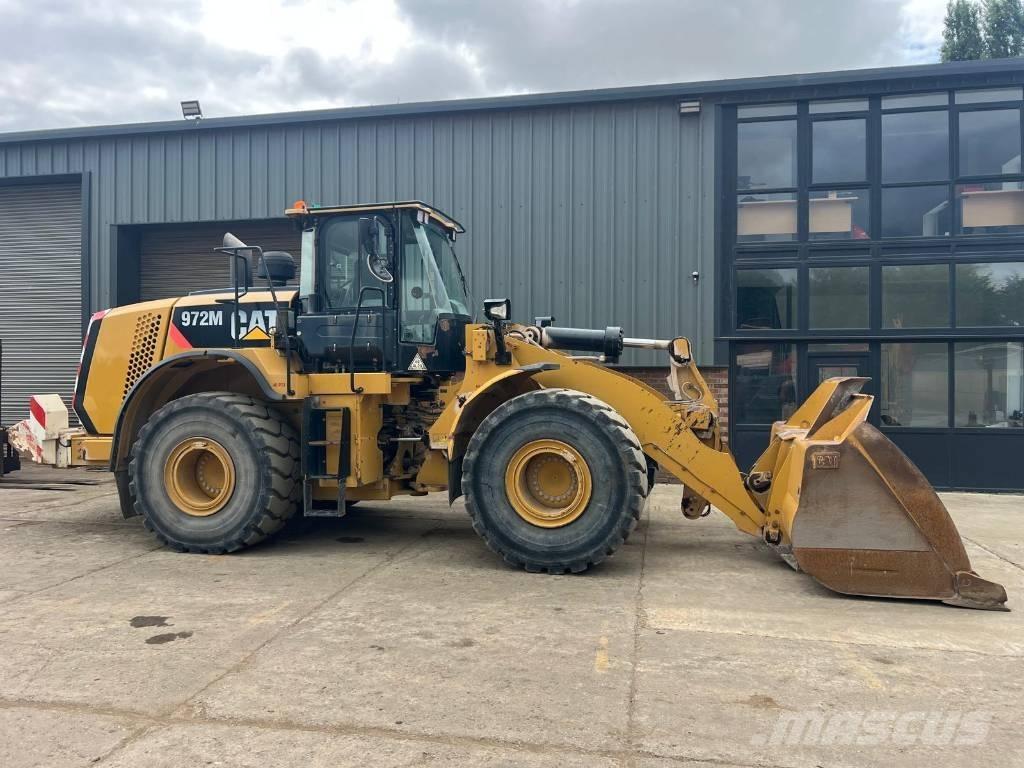 CAT 972 M Фронтальні навантажувачі