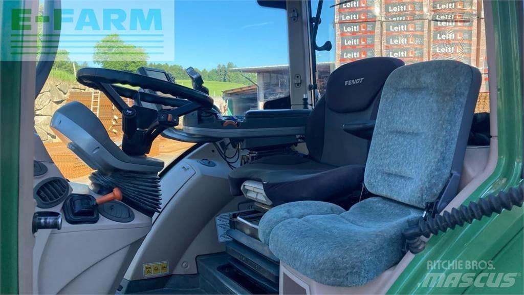 Fendt 513 Vario Трактори