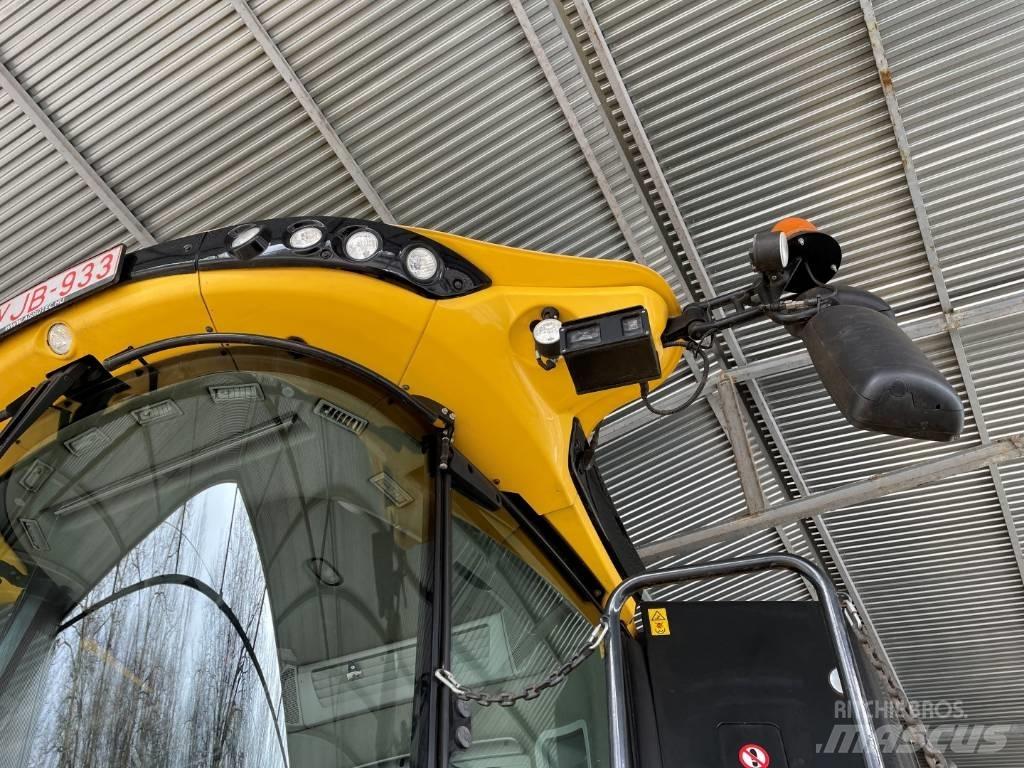 New Holland CX 8.80 Зернозбиральні комбайни