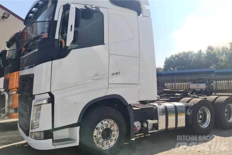 Volvo FH 440 Вантажівки / спеціальні