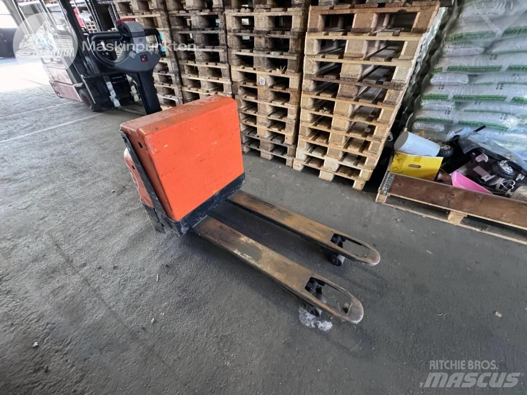 BT LWE 180 Штабелери