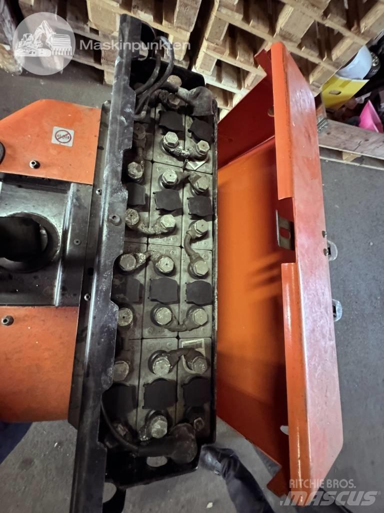 BT LWE 180 Штабелери