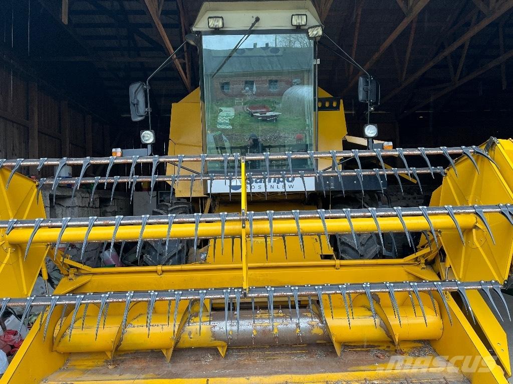 Sampo-Rosenlew 2050 Зернозбиральні комбайни