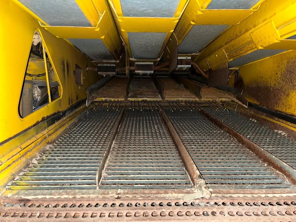 Sampo-Rosenlew 2050 Зернозбиральні комбайни