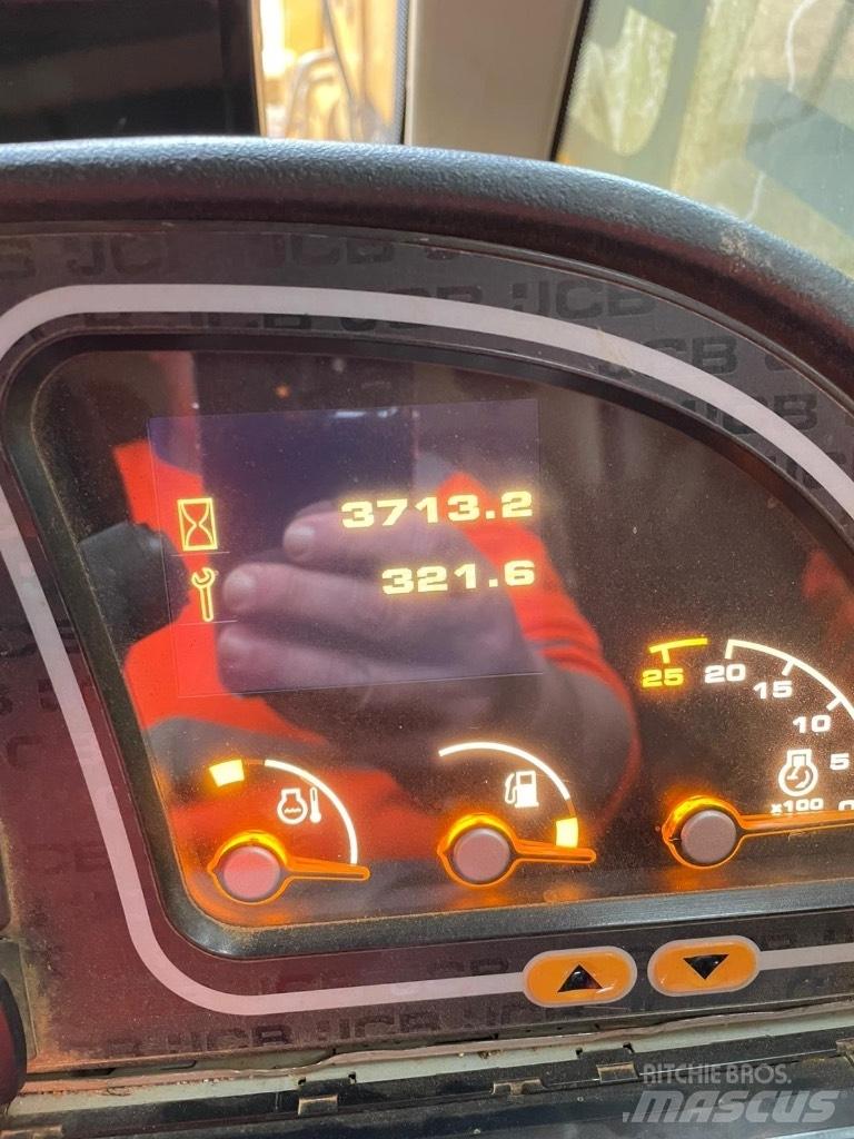 JCB 541-70 Телескопічний навантажувач