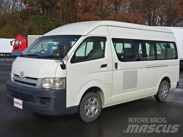 Toyota CBF-TRH223B Інше