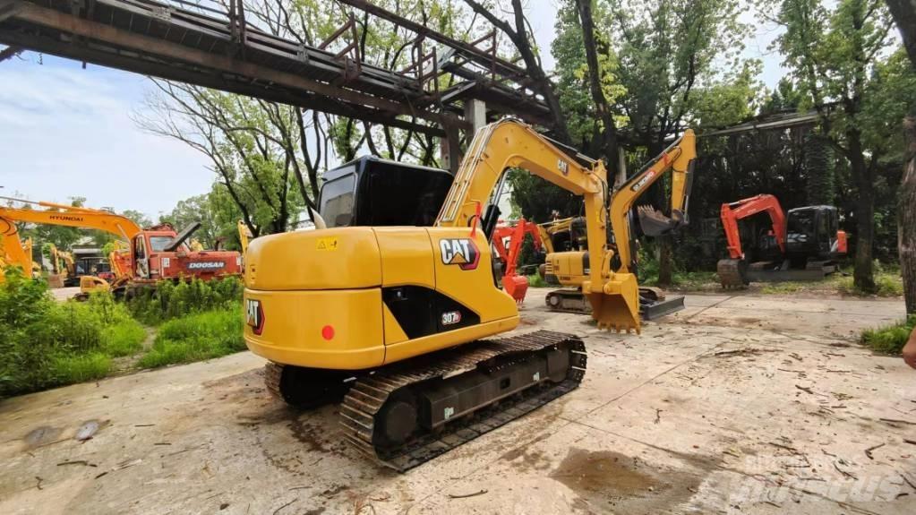 CAT 307 Гусеничні екскаватори
