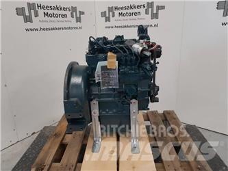 Kubota D722 Двигуни