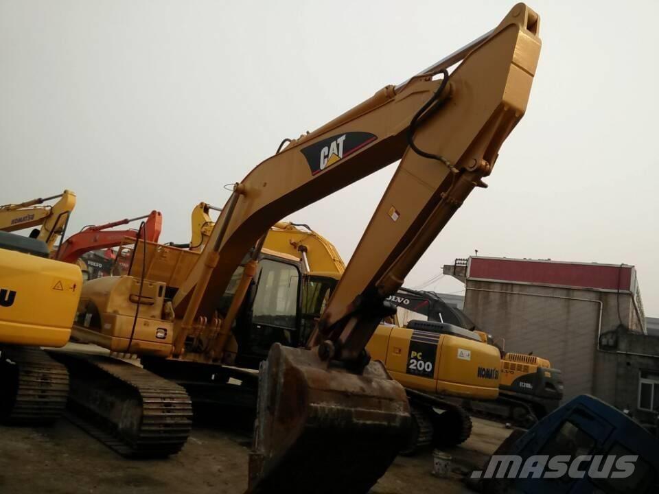 CAT 320 C Гусеничні екскаватори