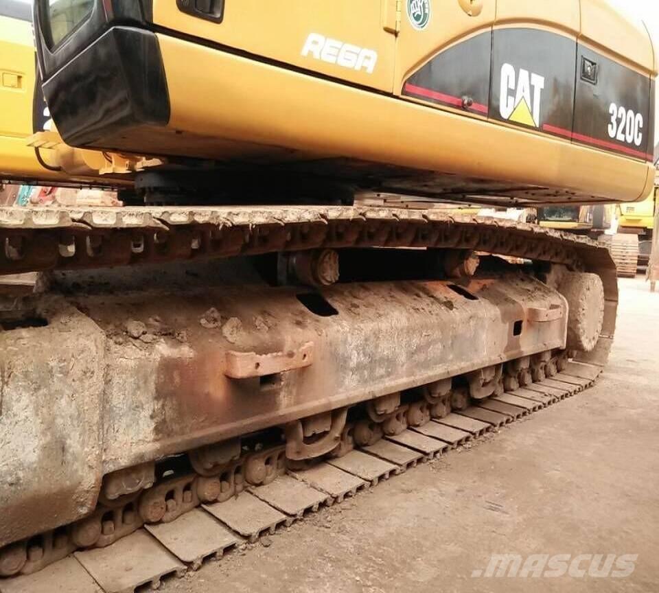 CAT 320 C Гусеничні екскаватори