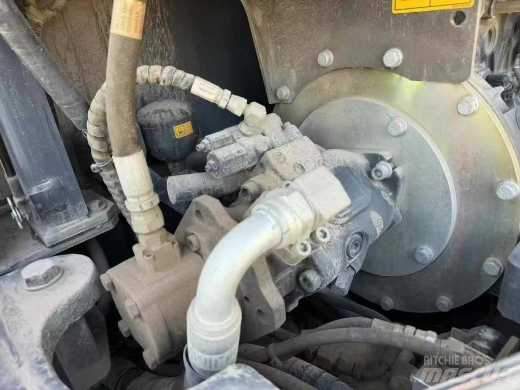 Doosan DX60W Колісні екскаватори