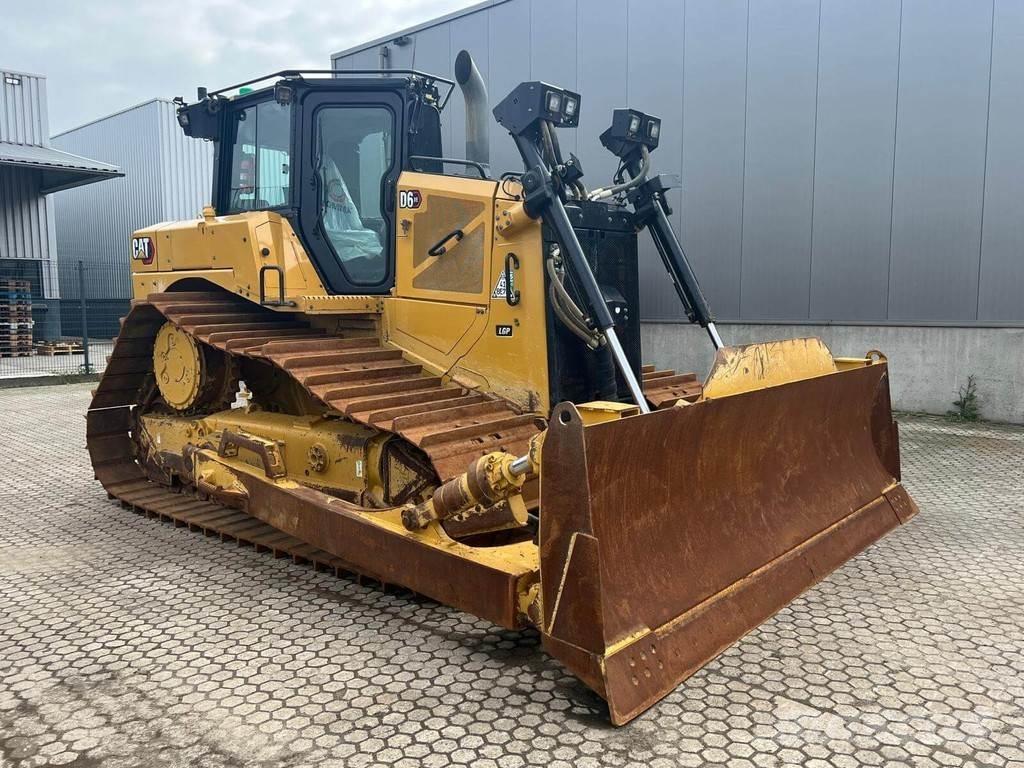 CAT D6XE Гусеничні бульдозери