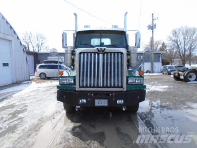 Western Star 4900 SF Тягачі