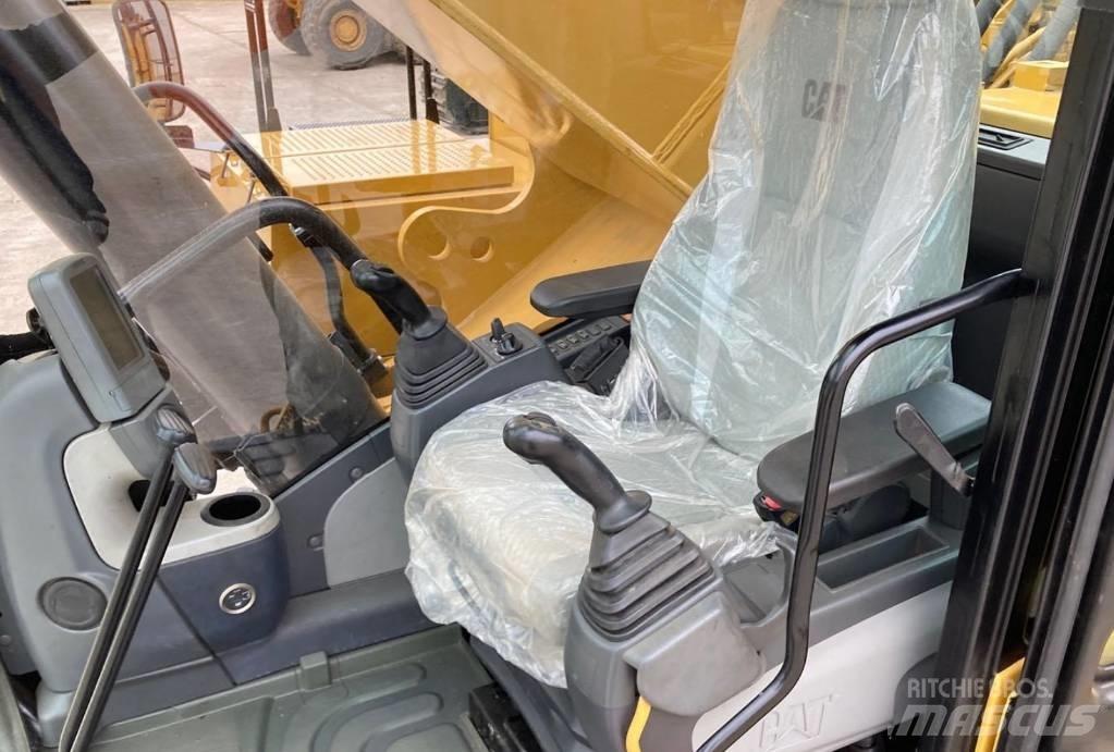 CAT 365 CL Гусеничні екскаватори