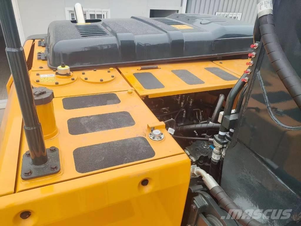 Hyundai HX 220 Гусеничні екскаватори