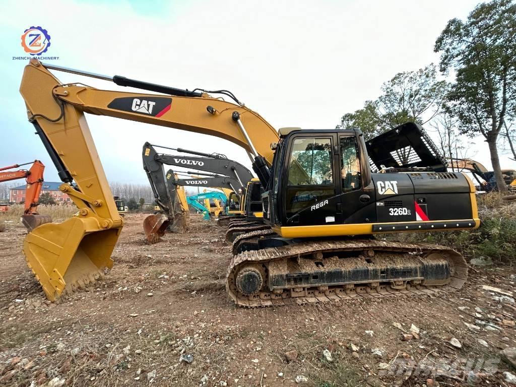 CAT 326 D Гусеничні екскаватори