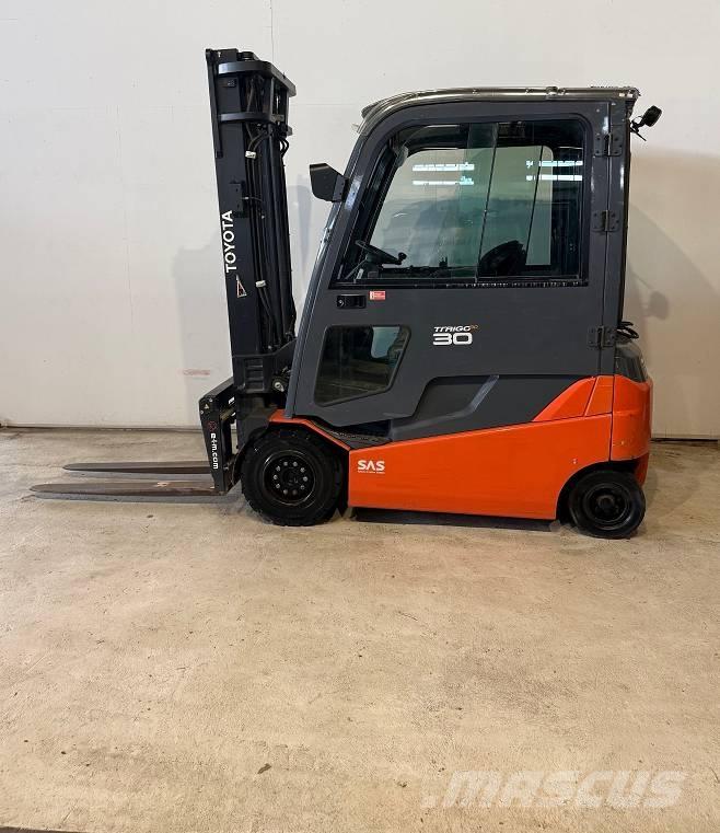 Toyota truck 8FBMT30 Електронавантажувачі