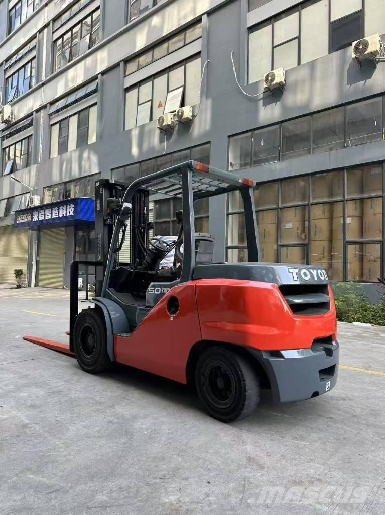 Toyota FD 50 Дизельні навантажувачі