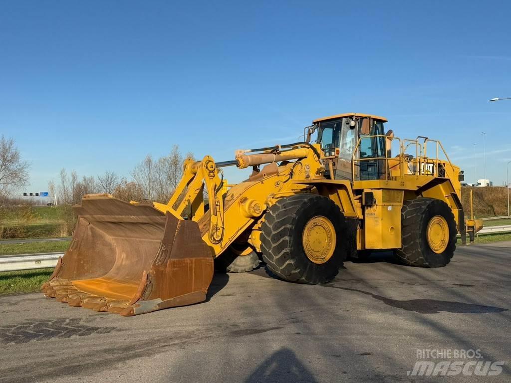 CAT 988G Фронтальні навантажувачі