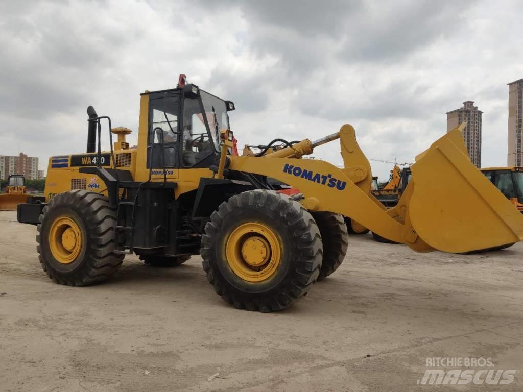 Komatsu WA470-3 Фронтальні навантажувачі