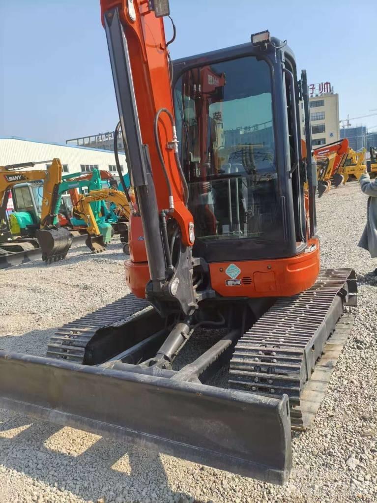 Kubota KX 061-3 Міні-екскаватори < 7т