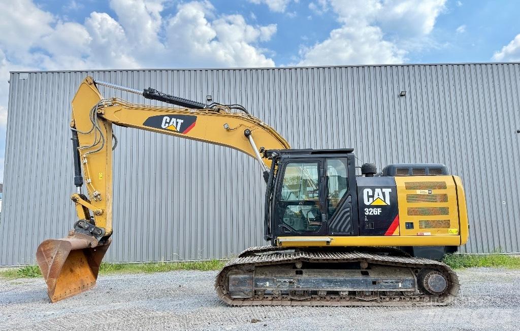 CAT 326 F L Гусеничні екскаватори