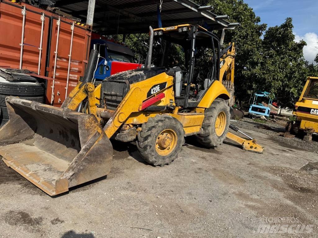 CAT 420 E Екскаватори-навантажувачі