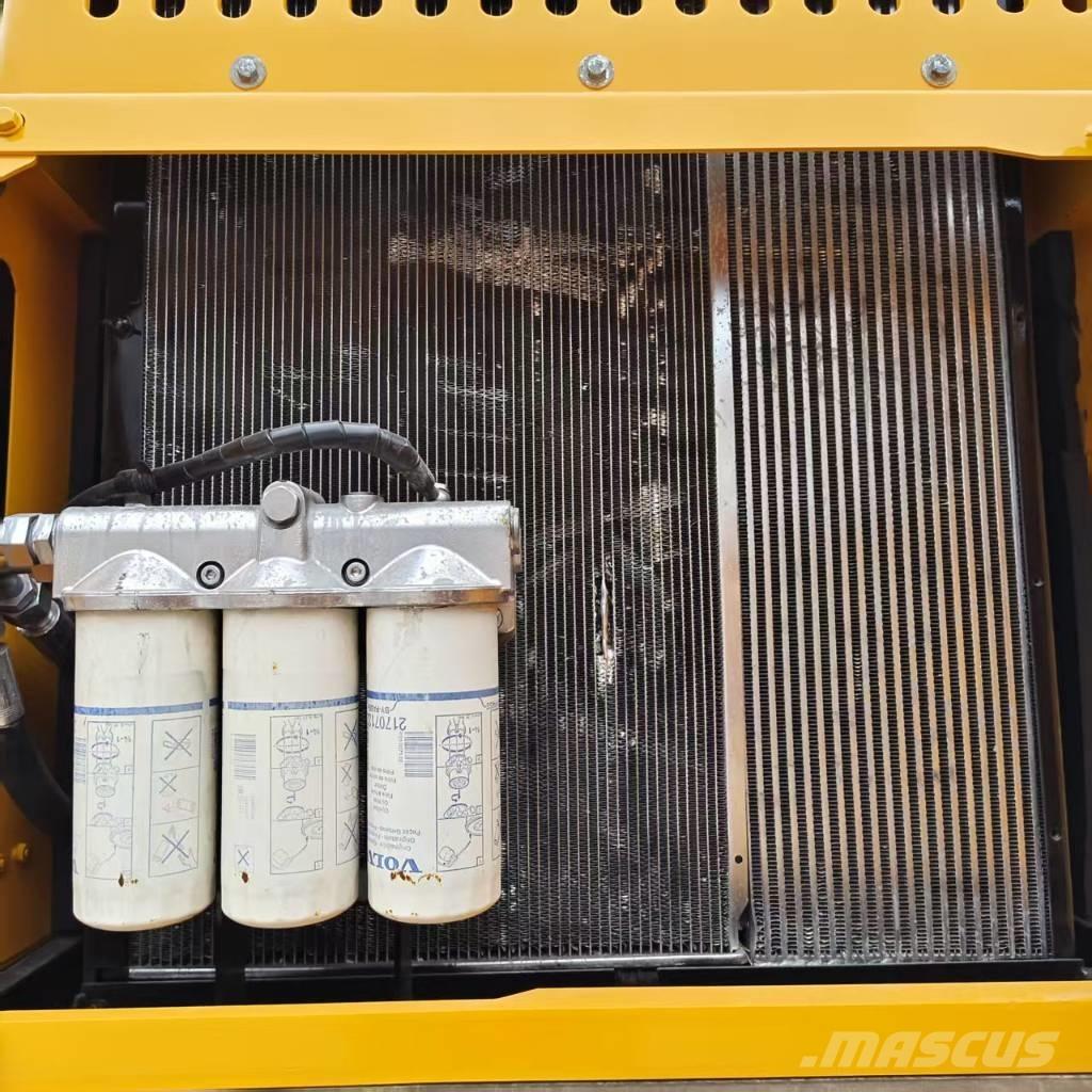 Volvo EC 380 Гусеничні екскаватори