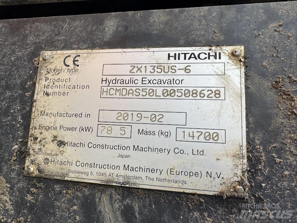 Hitachi ZX 135 US-6 Гусеничні екскаватори