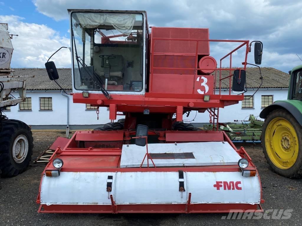 FMC 979 AT Комбайни для збирання гороху