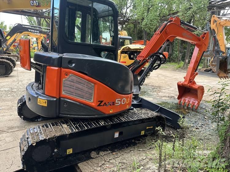 Hitachi ZX 50 Міні-екскаватори < 7т