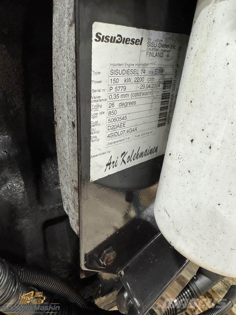 Sisu 74 EWA Двигуни