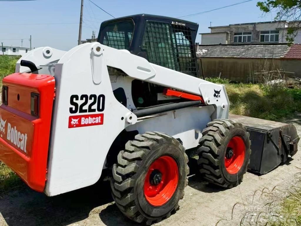 Bobcat S 220 Міні-навантажувачі
