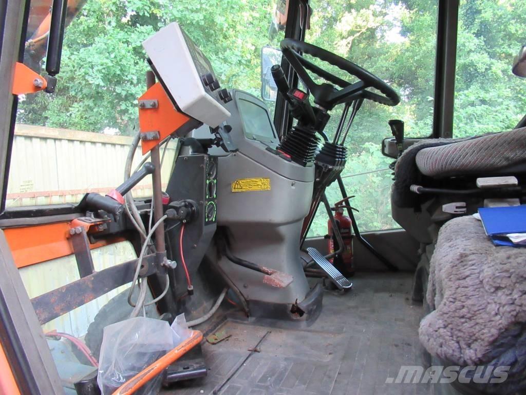 Fendt 524 xylon Трактори