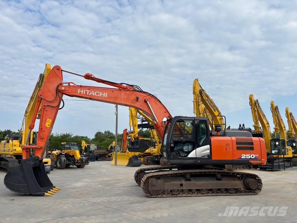 Hitachi ZX 250 LC-6 Гусеничні екскаватори