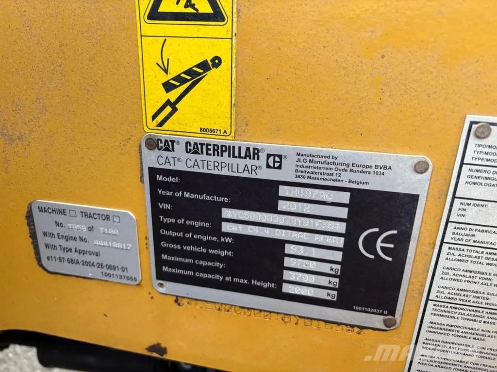 CAT TH407 Телескопічний навантажувач