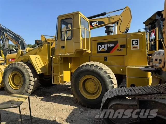 CAT 966 F Фронтальні навантажувачі