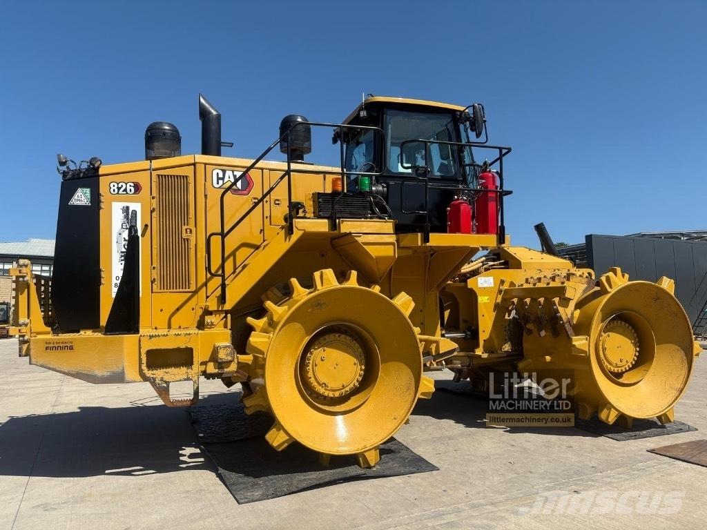 CAT 826 K Сміттєві преси