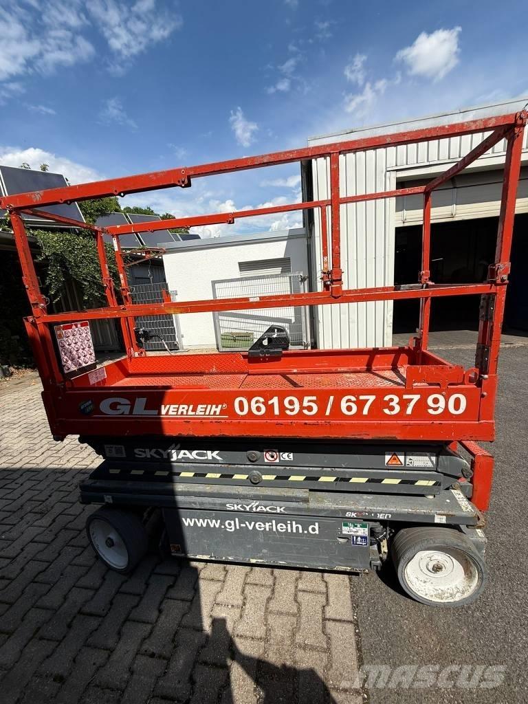 SkyJack SJ 3220 Підйомники-ножиці